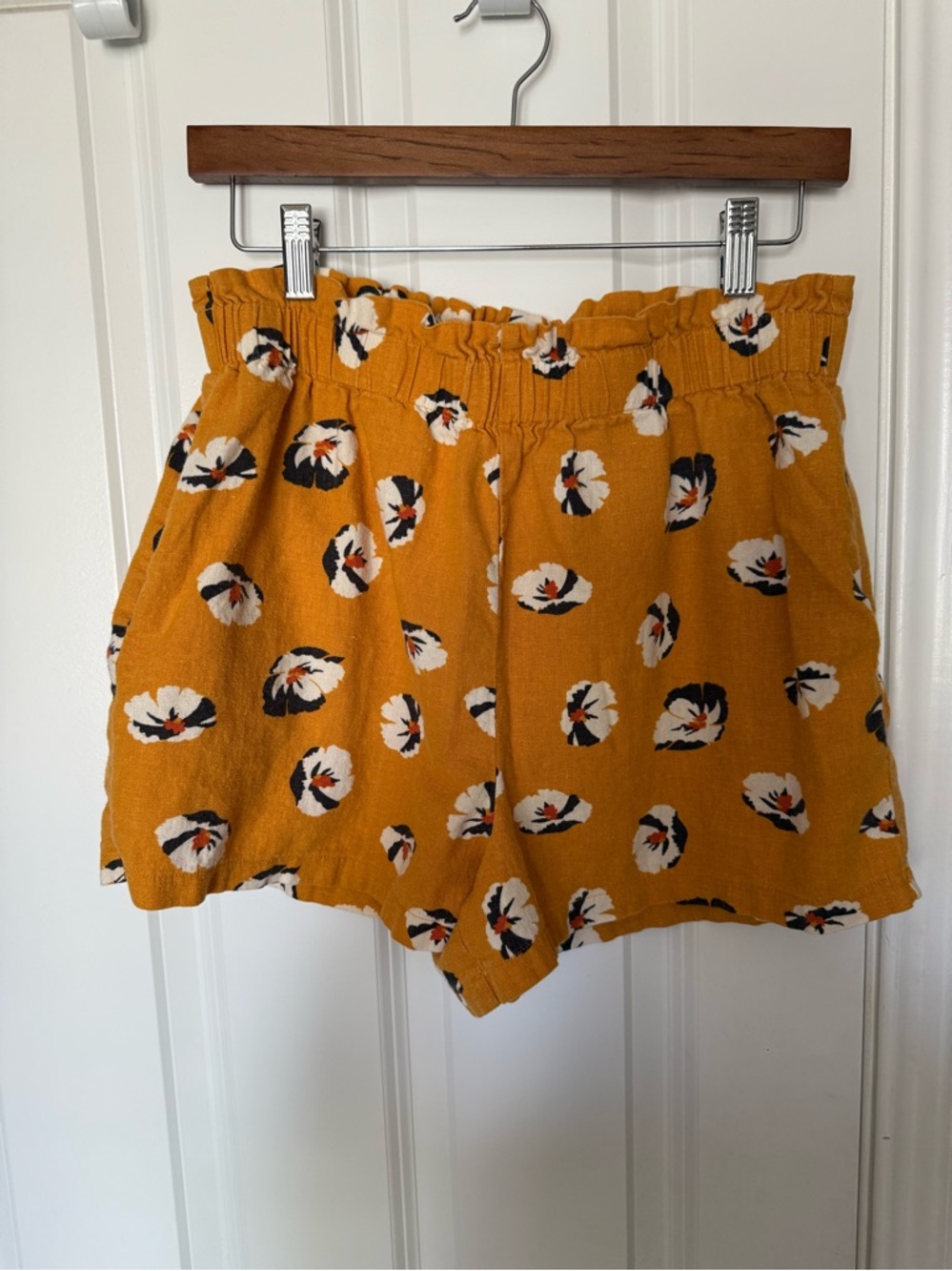 polyester-free linen/rayon paper bag high rise pull on shorts mustard floral